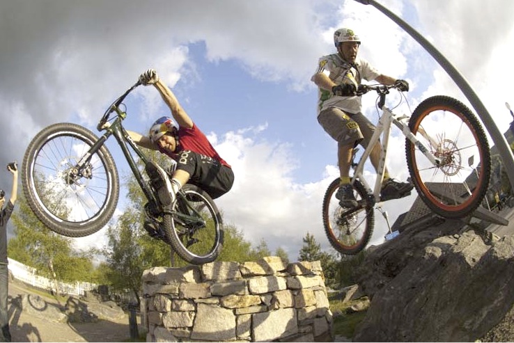 Rey_MacAskill_trial_2_by_Andy_McCandlish.jpeg