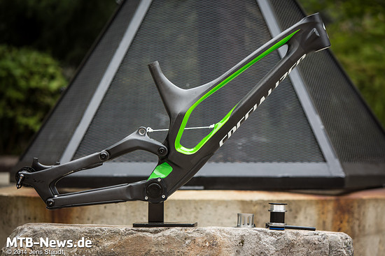 1681598-m3z458e5ghon-foto_jens_staudt_specialized_demo_sworks_6911-medium.jpg