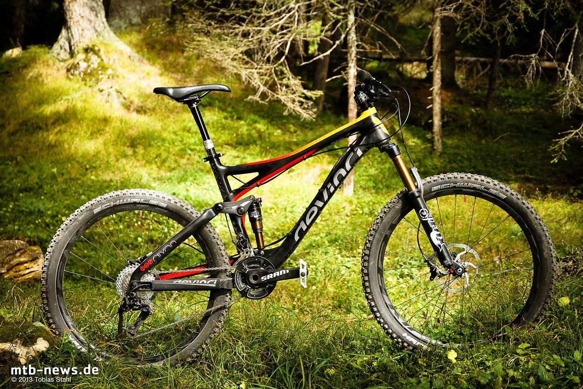 large_Devinci_Dixon_2014_Review-1.jpg