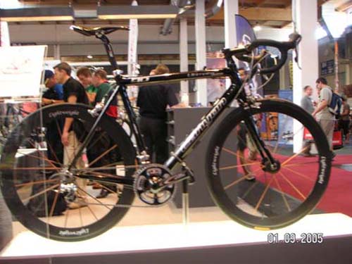 Canyon_Carbon_Limited_SL_Compact_02.jpg