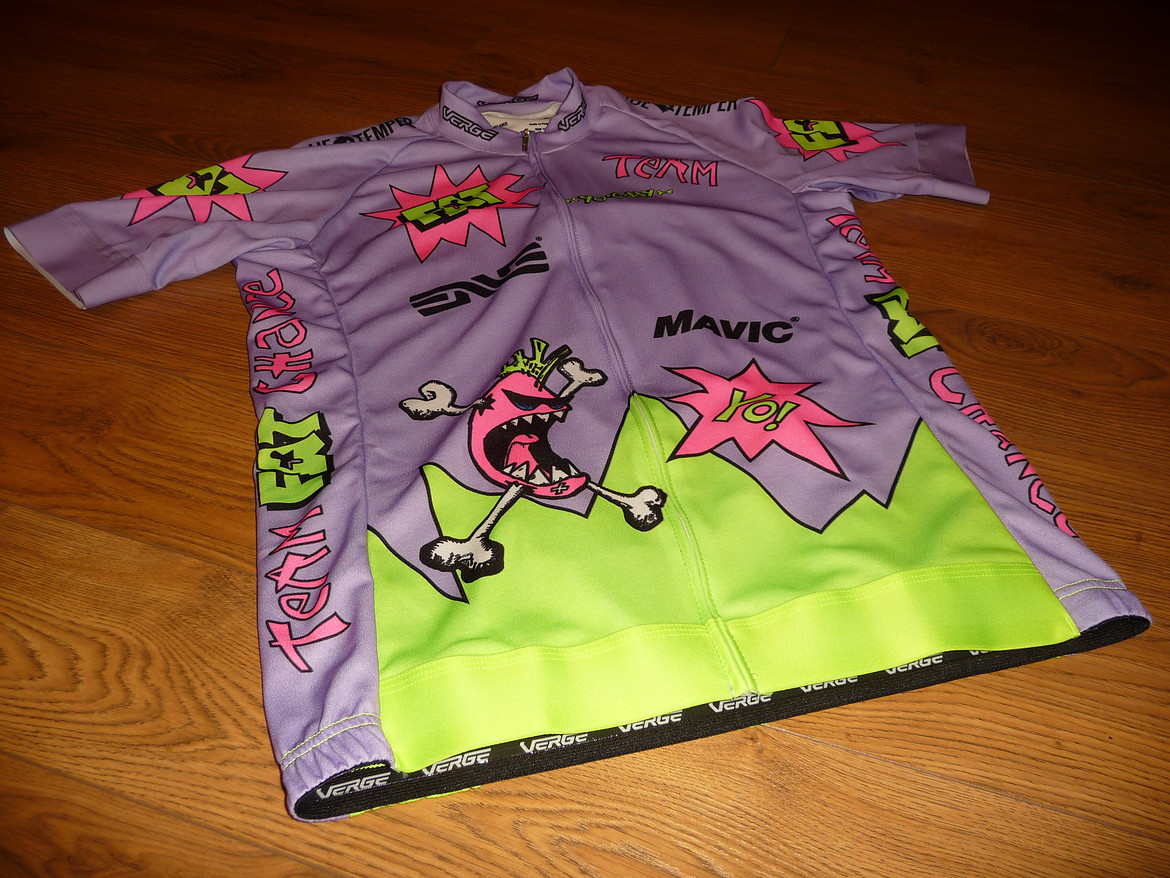 2099153-s98e9rkb7pqr-fatchancebicyclesteam_jersey161-large.jpg