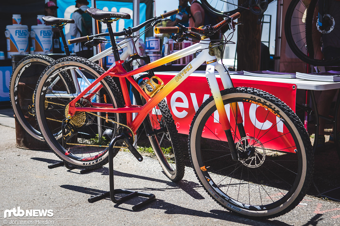 2143573-kyailyh6z3sh-seaotterclassic_kuriosebikes_15-large.jpg