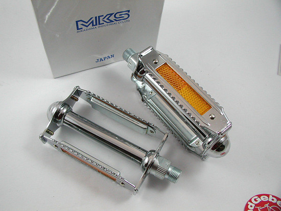 2241497-qvc8pioq74fl-mks_pedalen-medium.jpg