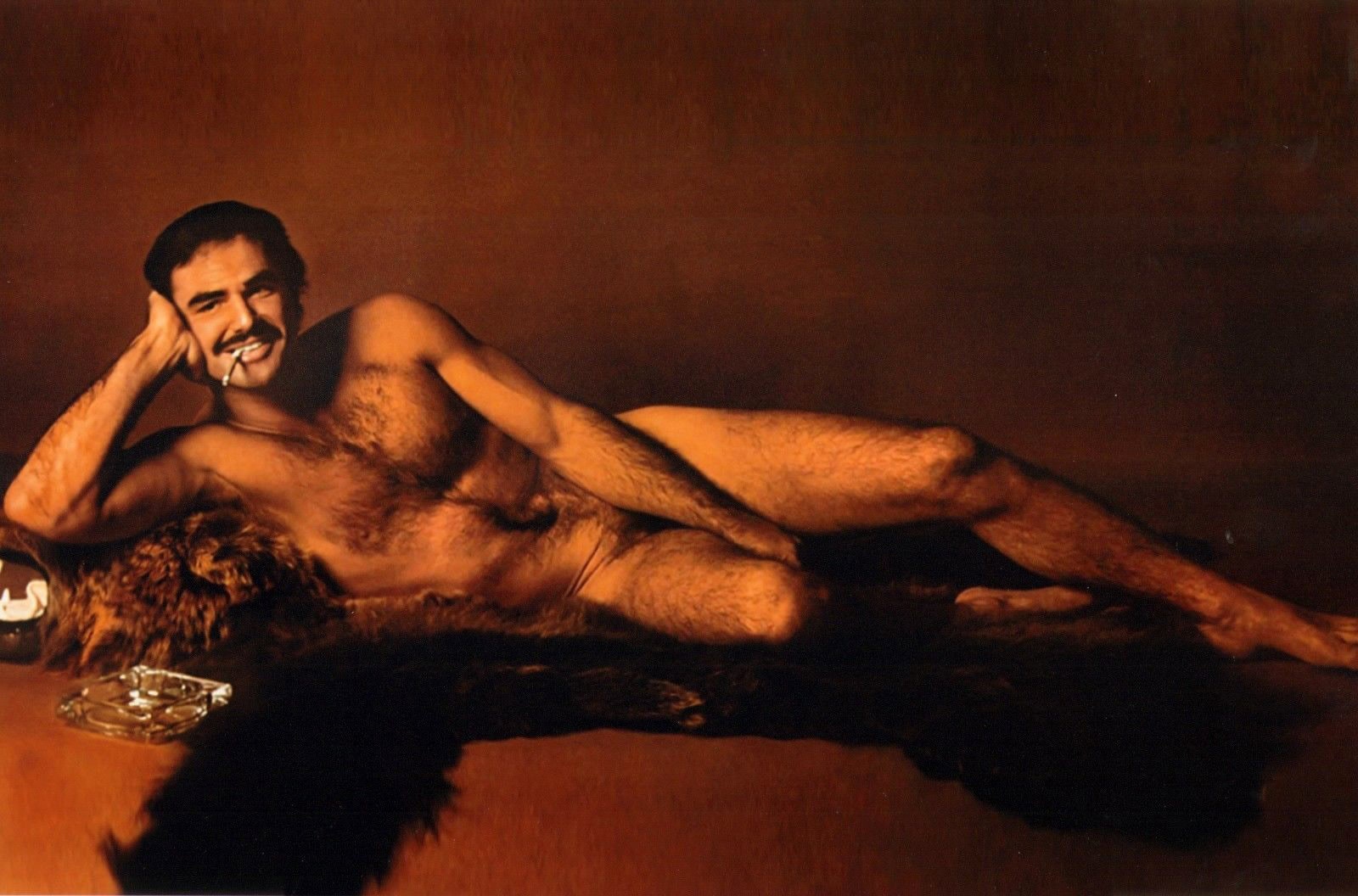 burt-reynolds-cosmo-2.jpg