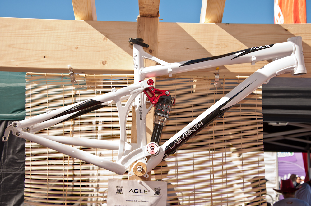 LABYRINTH – interessante Bikes aus den Vogesen