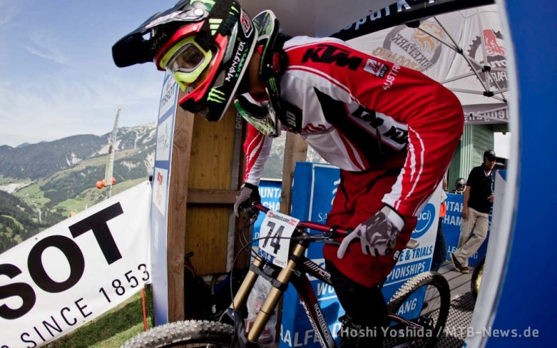 MTB Weltmeisterschaft 2012: Tag 2 in Bildern [DH & 4X Training]