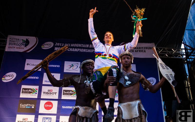 UCI MTB WM – Downhill 2013: Fotostory zum Finale in Pietermaritzburg