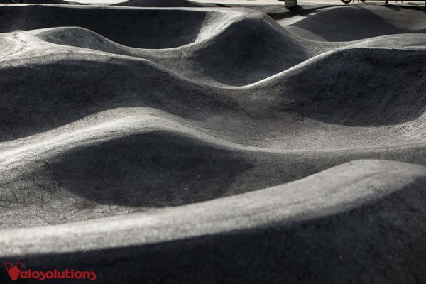 Next Level-Pumptrack: der Velosolutions Pump Park in Sils/Schweiz [Pressemitteilung]