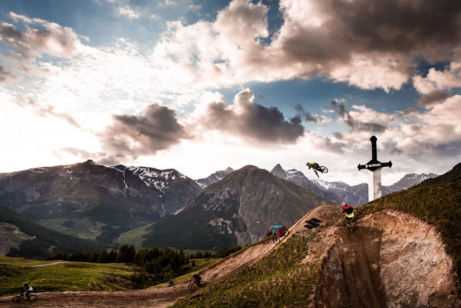 Nine Knights 2014: Das Highlight-Video & Fotos des alpinen Action-Events
