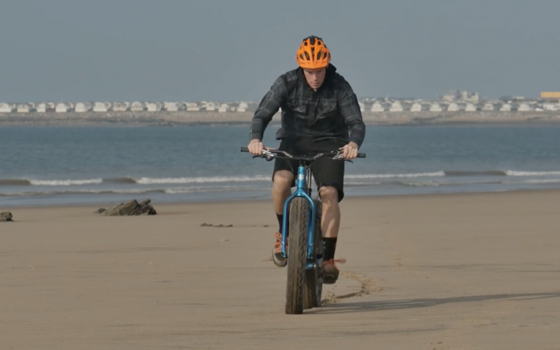 Chris Akrigg + Fat Bike = The Shore Line [Video]