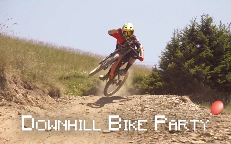 Fabien Cousinié: Downhill Bike Party in Les Deux Alpes [Video]