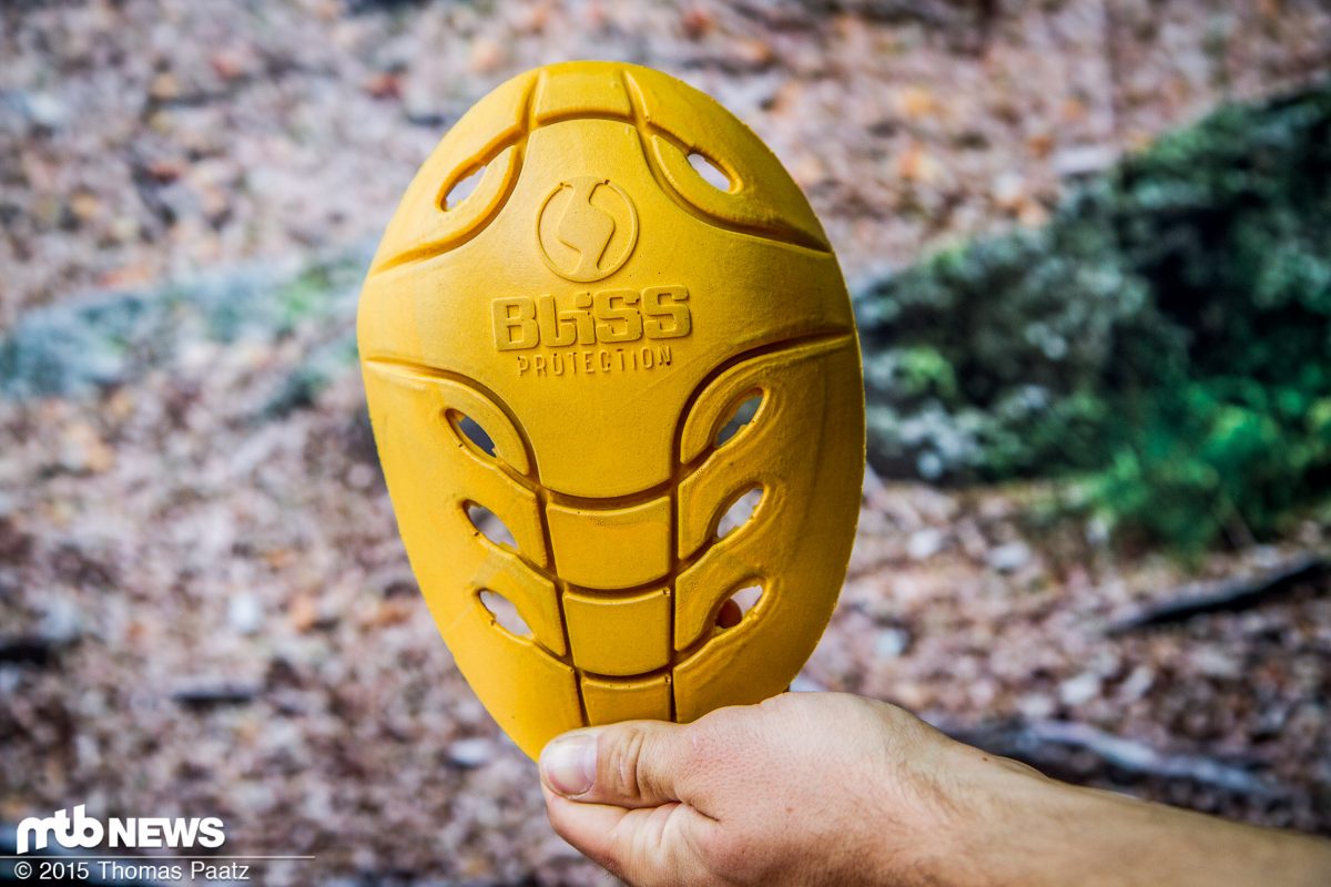 Eurobike: Bliss 2016 – neue Team-Line für den Downhillsport