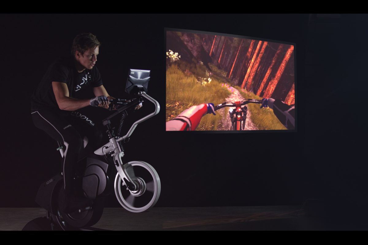 Drinnen Trails fahren: Der ebove™ B\01 Bike Simulator