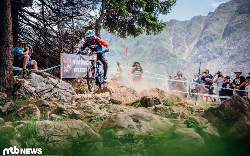 DH World Cup #5 – Lenzerheide: Hart und Seagrave gewinnen die Qualifikation!