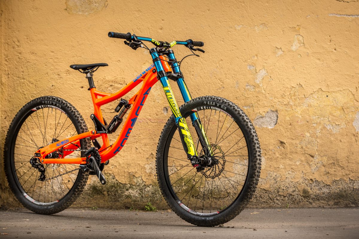Riva 2017: Manitou Dorado 29 Zoll Downhill-Gabel