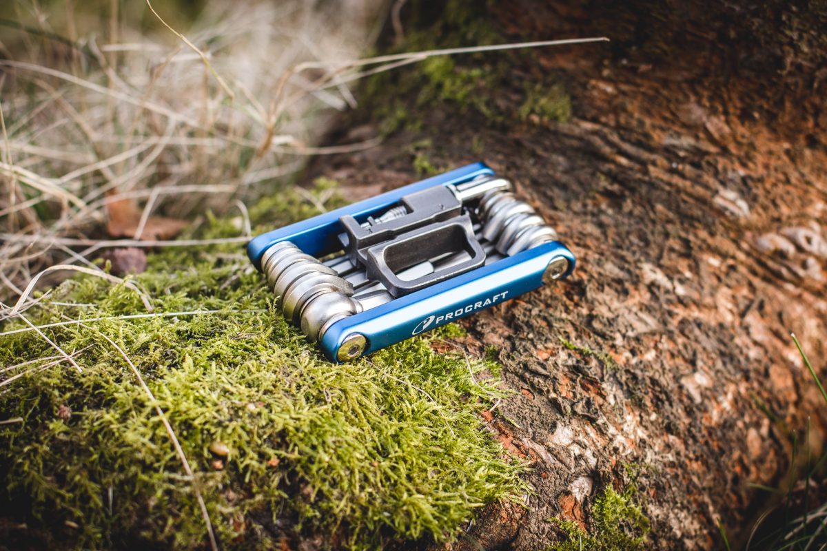 Quadratisch, praktisch, gut!: Test: Procraft Pro 15 Multitool