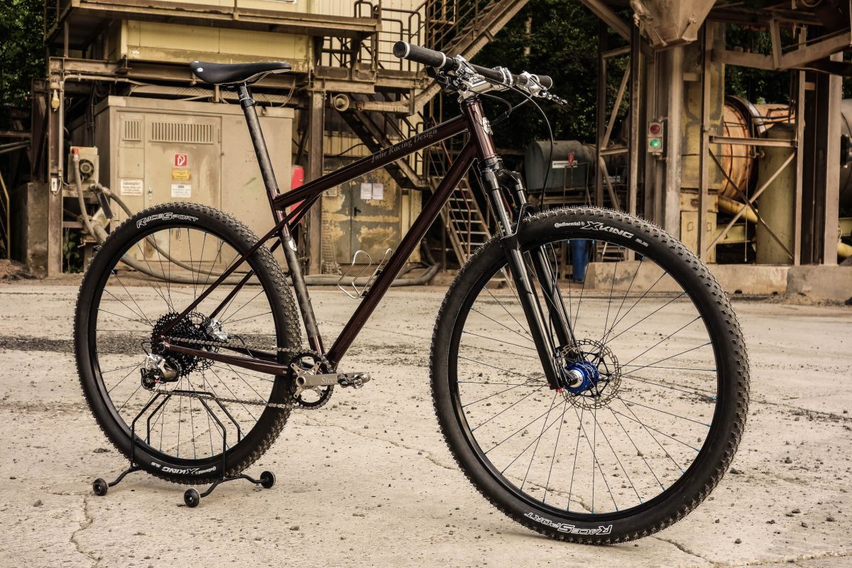 Bike der Woche: Julie Racing Design Custom von IBC-User singletrailer67