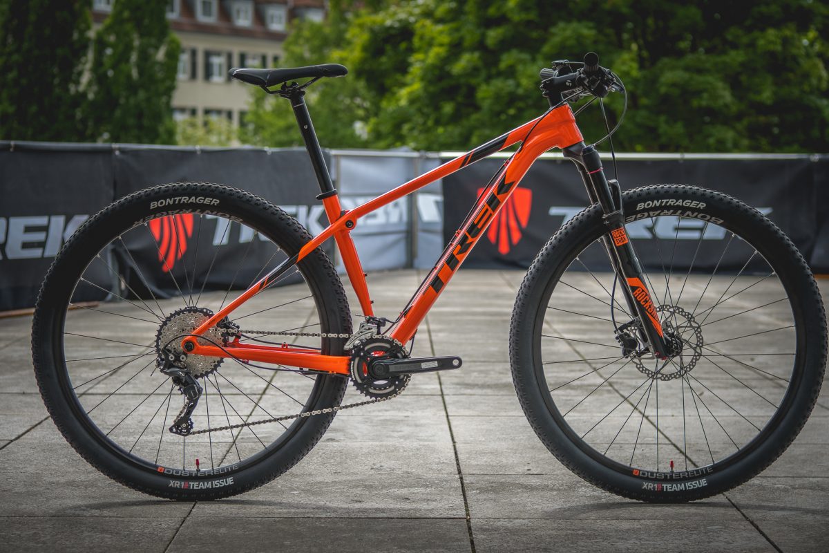 TREK 2018: Procaliber in Alu, Trail-Hardtail Roscoe & Bontrager-Neuheiten