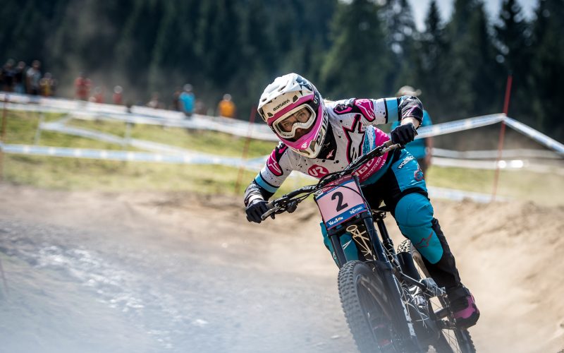 Downhill World Cup Val di Sole: Fotostory Quali – High Noon in Italien