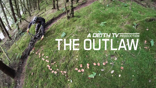 Deity Components Video: Joe Smith ist “The Outlaw”