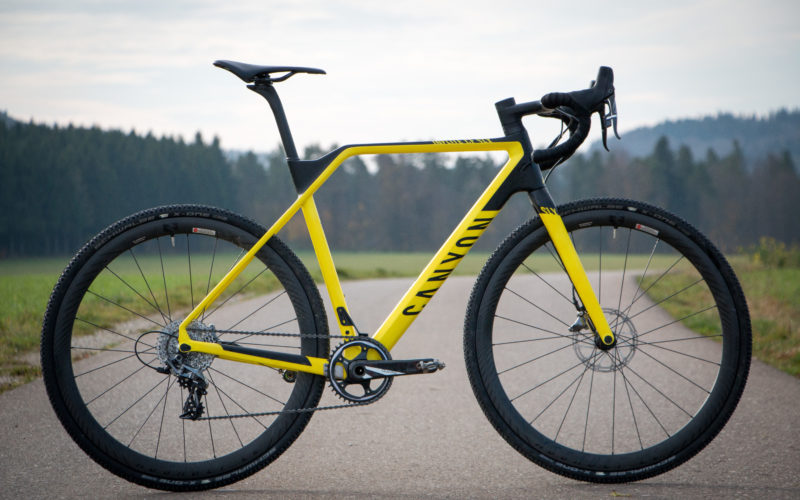 Canyon Inflite CF SLX 9.0 Pro Race im Test: Koblenzer Rennwaffe für die kalten Tage