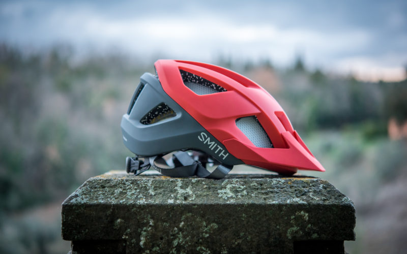 Vorgestellt!: Smith Session Helm: Futuristischer Enduro-Helm mit Koroyd-Technologie