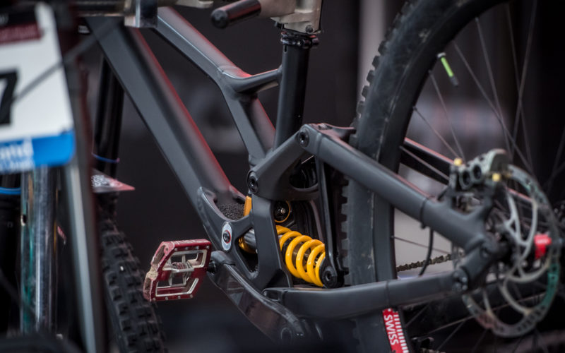 Downhill World Cup 2018 – Fort William: Specialized 29″ DH-Prototyp gesichtet
