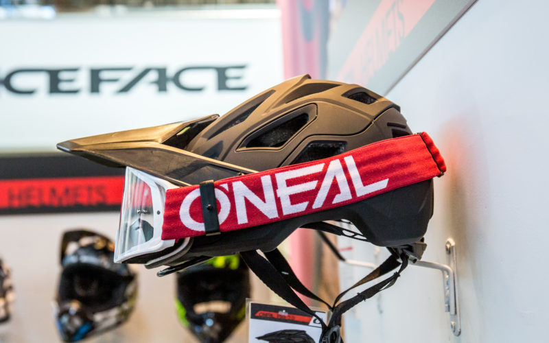 Eurobike 2018: O’Neal – neuer Helm und Bike-Bekleidung für Frauen