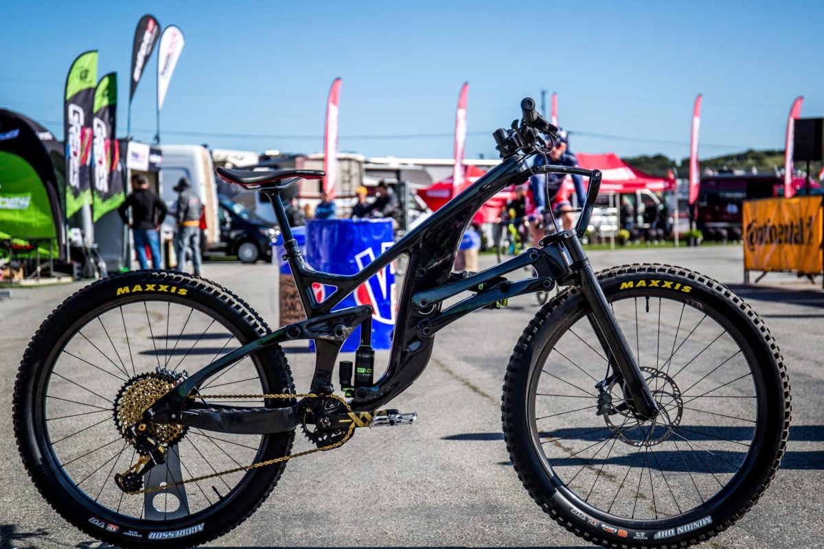 Sea Otter 2019 – Structure SCW 1: Erster Vollcarbon-Rahmen mit integrierter Linkage-Federgabel