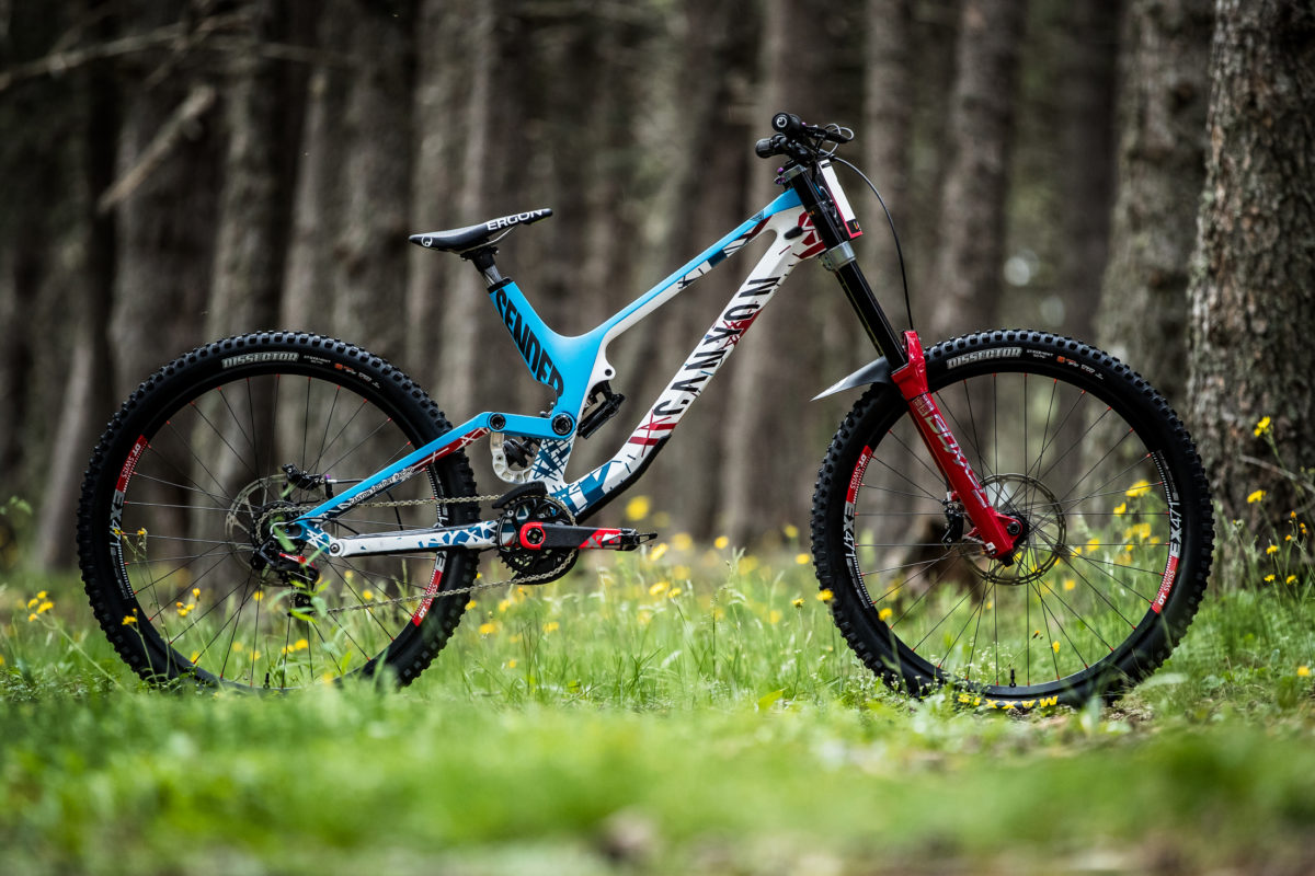Maxxis Dissector: Troy Brosnans Signature-Reifen