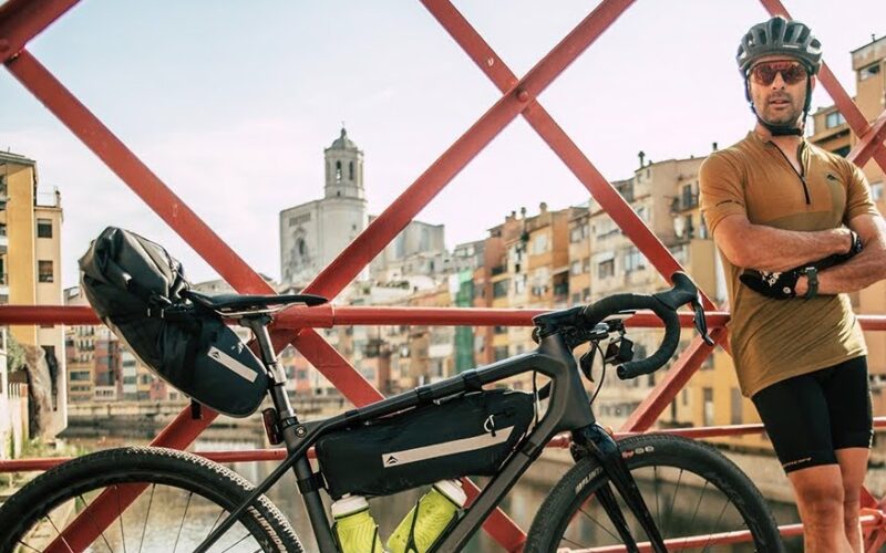 Bikepacking-Video mit José Hermida: Nonstop von den Pyrenäen an die Küste