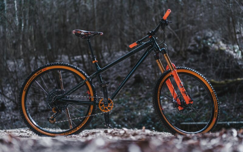 Bike der Woche: Commencal Meta HT AM von IBC-User mondo-mania