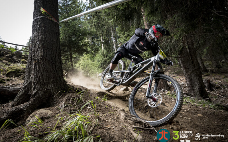 TrailTrophy 3Länder Enduro Race: Christian Löffler und Ana Molinari siegen am Reschenpass