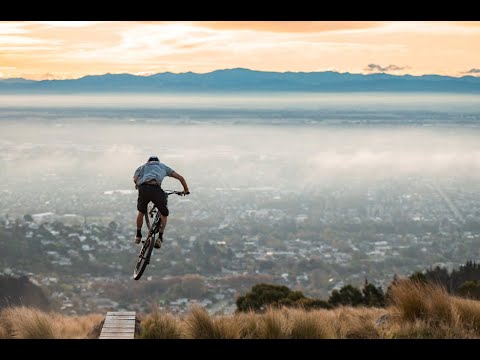 Sam Blenkinsop auf seinem Trail Bike: Kleine Feierabendrunde in Christchurch