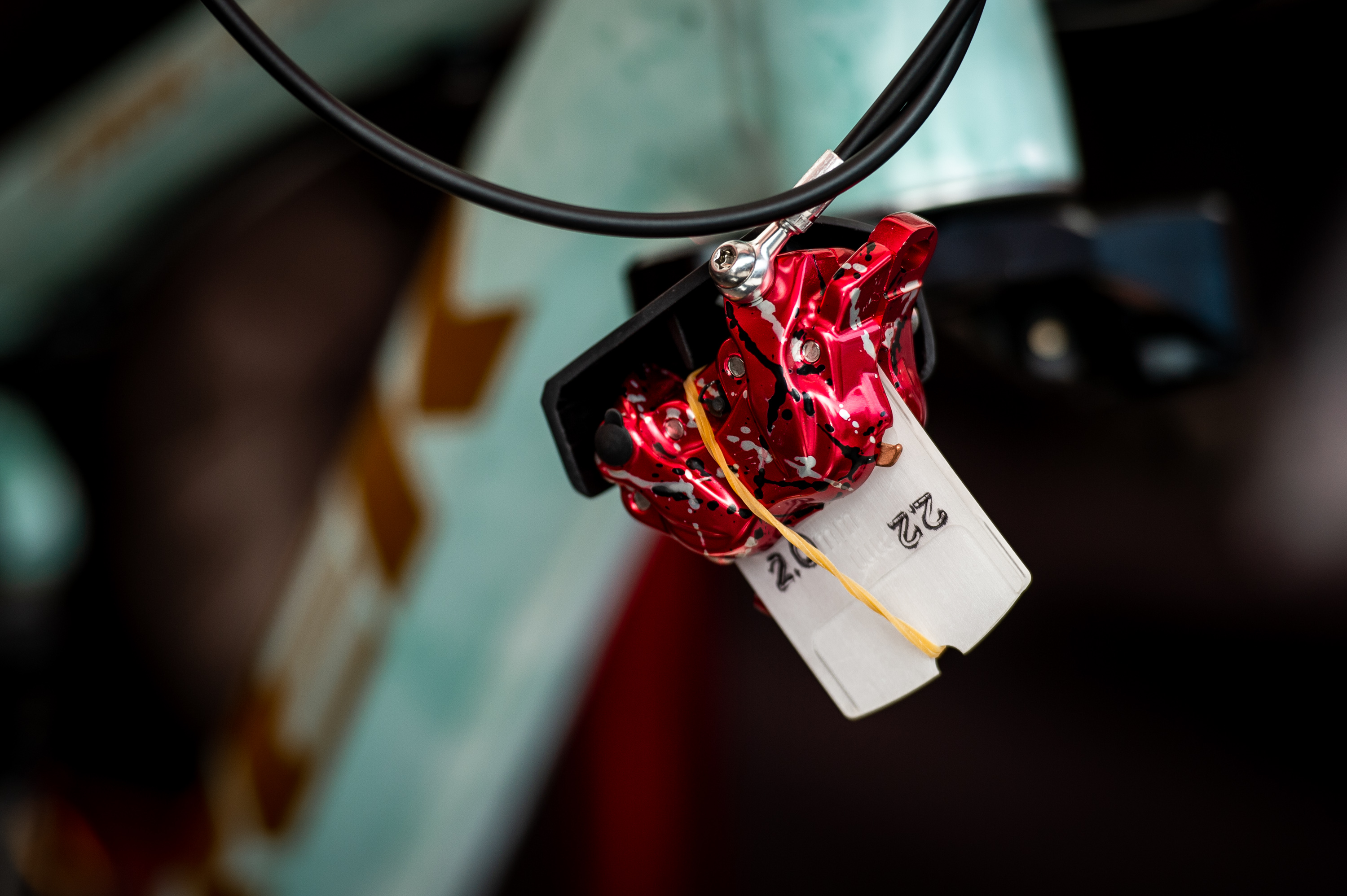 SRAM Code-Prototyp: Größere Bremssättel in Leogang entdeckt