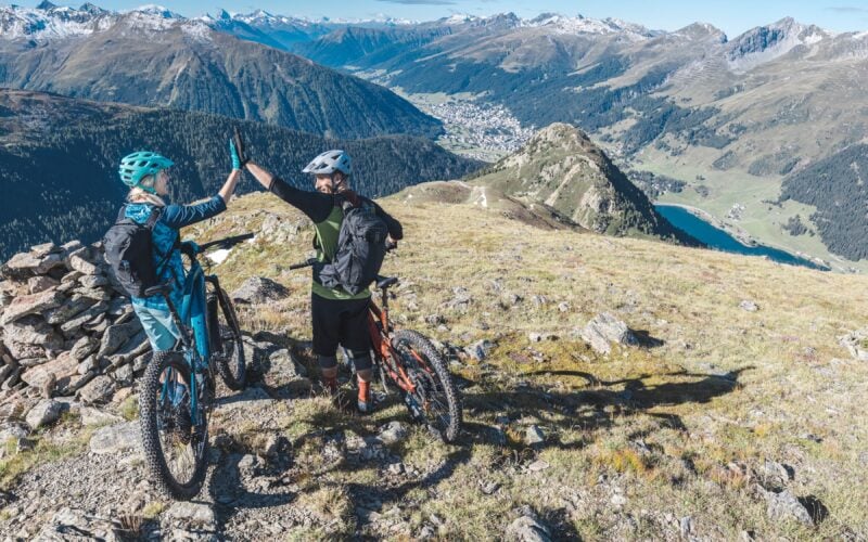 Summer, finally! Endlos Trailbiken:  Ein Wochenende in Davos Klosters