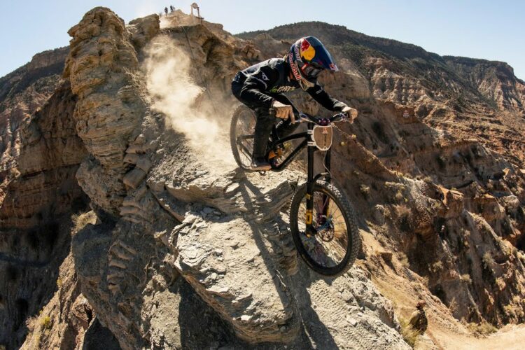 Red Bull Rampage 2022: Die ersten Sprünge von Semenuk & Co.!