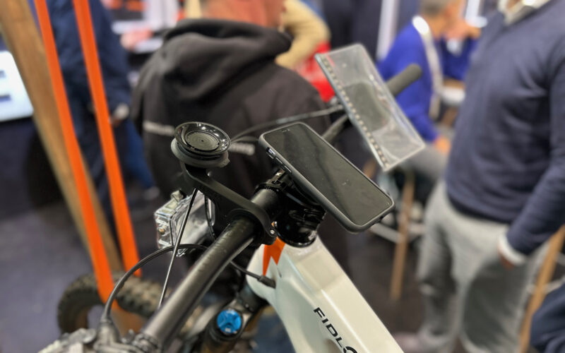 ISPO 2022: Fidlock lockt Wasser ein und aus