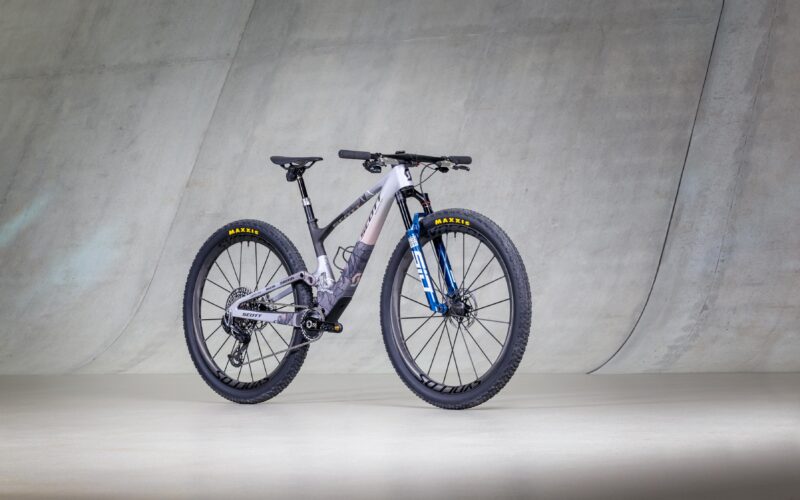 Arbeitsgerät zur XC-WM 2023: Scott Spark RC von Kate Courtney