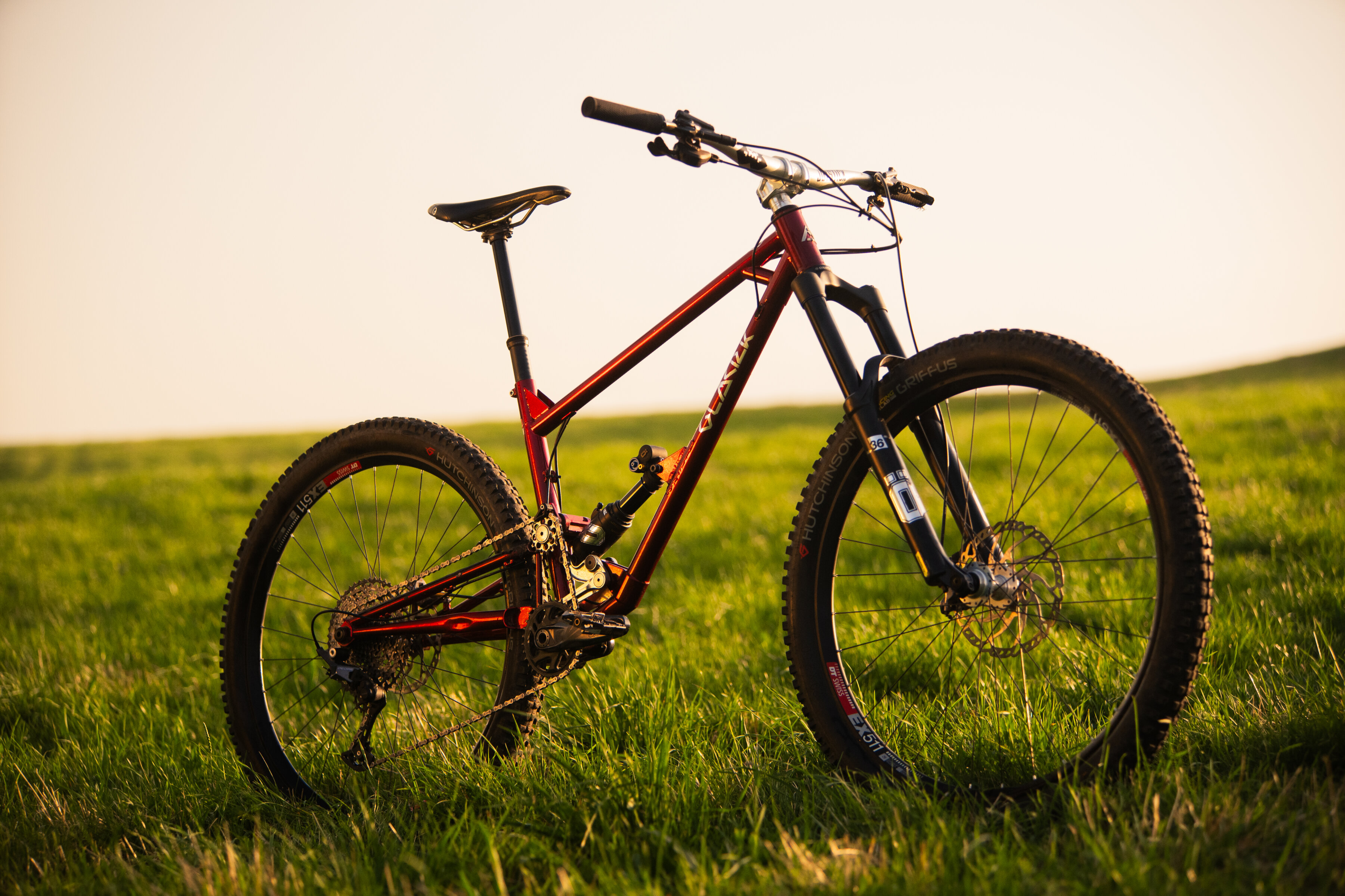 Glacier Cycles Baguette: High Pivot-Stahlross aus den französischen Alpen