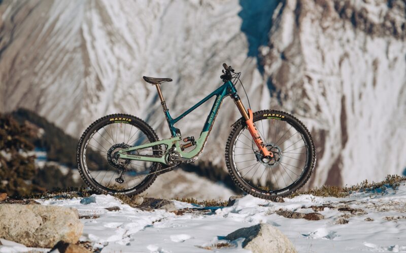 Neues Rocky Mountain Altitude Enduro Bike: Back to the Roots
