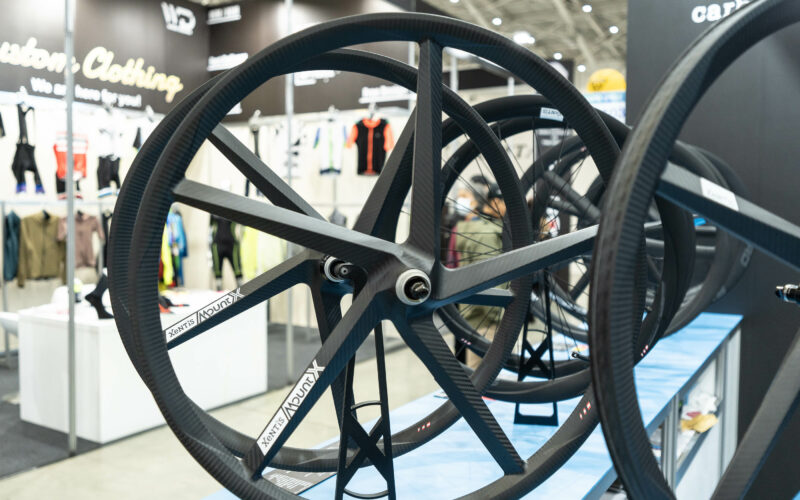 Neue XeNTiS Mount X CC 27: Carbon-Laufräder aus einem Stück – für 3.399 €