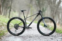 Neues Ghost Lector 2024 im ersten Test: Flinkes XC-Hardtail mit Trailgenen – und Variostütze