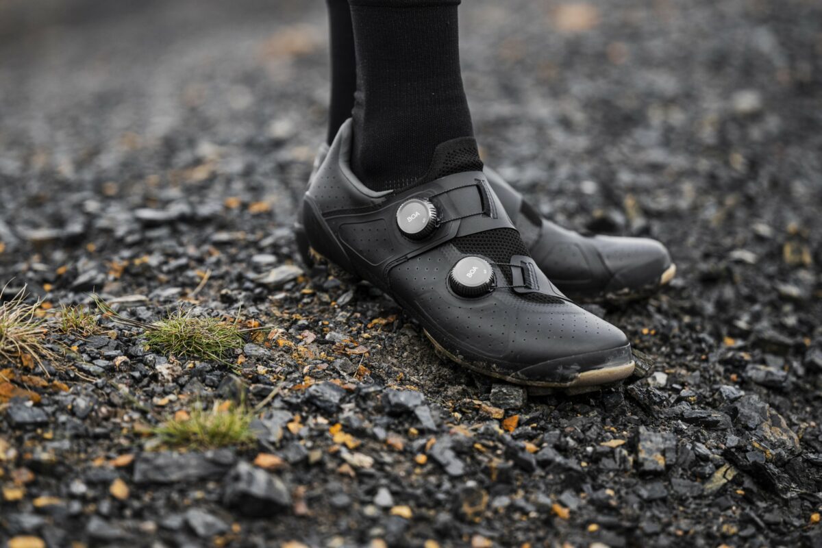Canyon Tempr CFR MTB-Schuh: Canyon-Premiere für Offroad und Rennrad