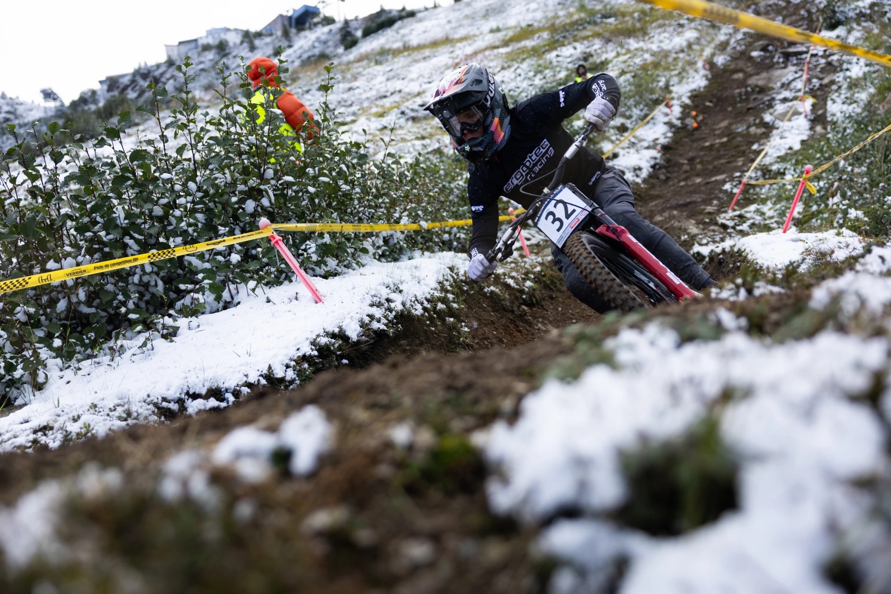 iXS EDC #5 – Verbier: Schnee und Chaos im Wallis