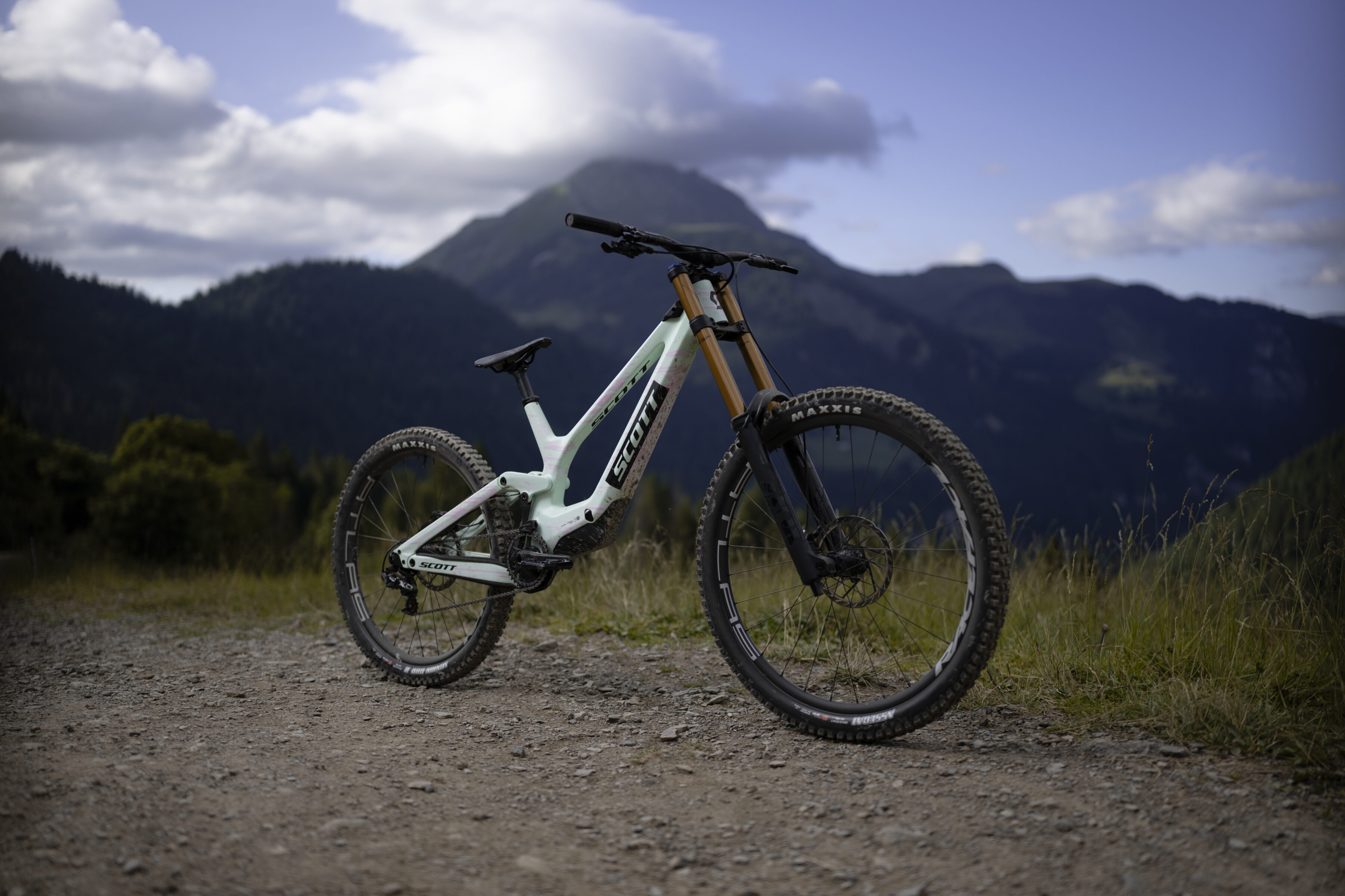 Neues Scott Gambler im ersten Test: Das neue Privateer-Bike?